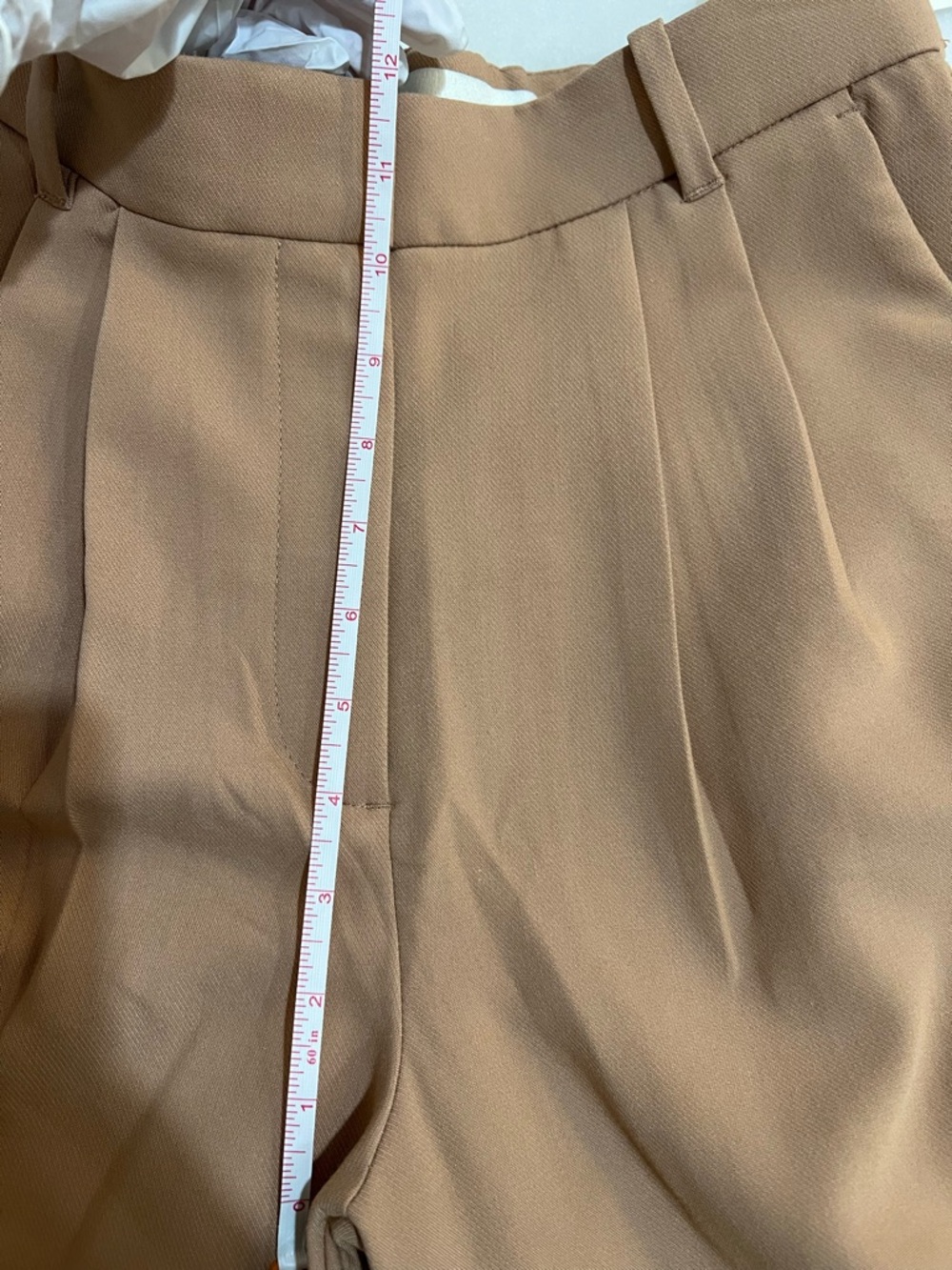 Abercrombie & Fitch Taupe Wide-Leg Pleated Trousers - Picture 7 of 8